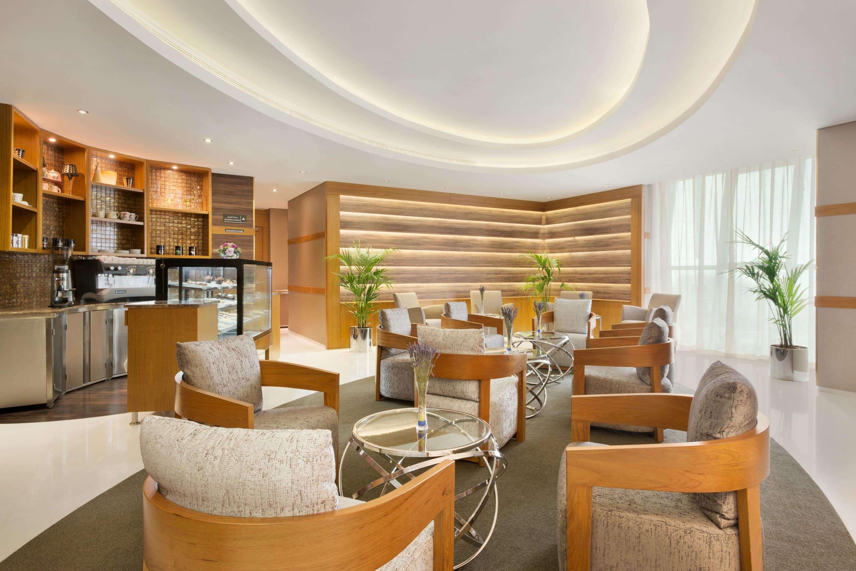 Tryp By Wyndham Abu Dhabi City Center Exterior foto